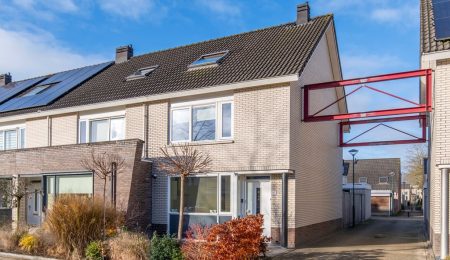 Linnaeuslaan 83