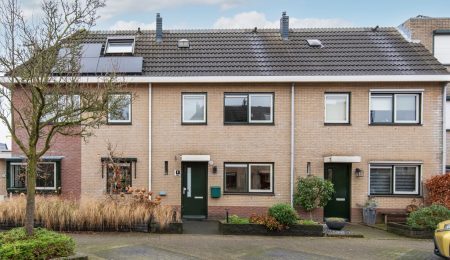 Aardbeivlinderstraat 6